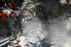 Broj poginulih u izraelskom napadu na tri zgrade u Gazi povećao se...
