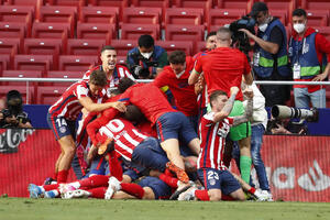 Atletiko na korak od titule nakon ludila protiv Osasune