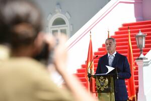 Đukanović: Revolt against the practice of passing the prosecutor's law like this,...