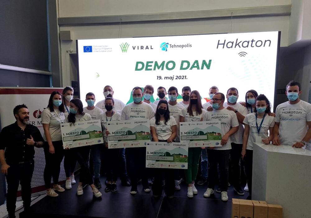 <p>Organizator Viral hakatona je Inovaciono preduzetnički centar (IPC) Tehnopolis, a generalni pokrovitelj Stalna radna grupa za regionalni ruralni razvoj u jugoistočnoj Evropi</p>