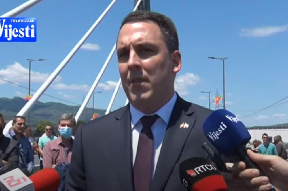 Vuković na otvaranju mosta, Foto: Printscreen