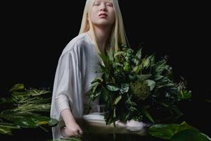 Manekenstvo: Šuli Ebing - napuštena albino beba postala vrhunski...