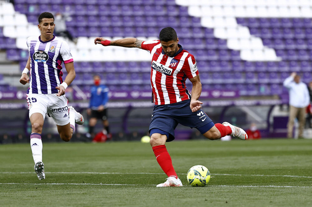 Luis Suares daje gol za titulu, Foto: Reuters