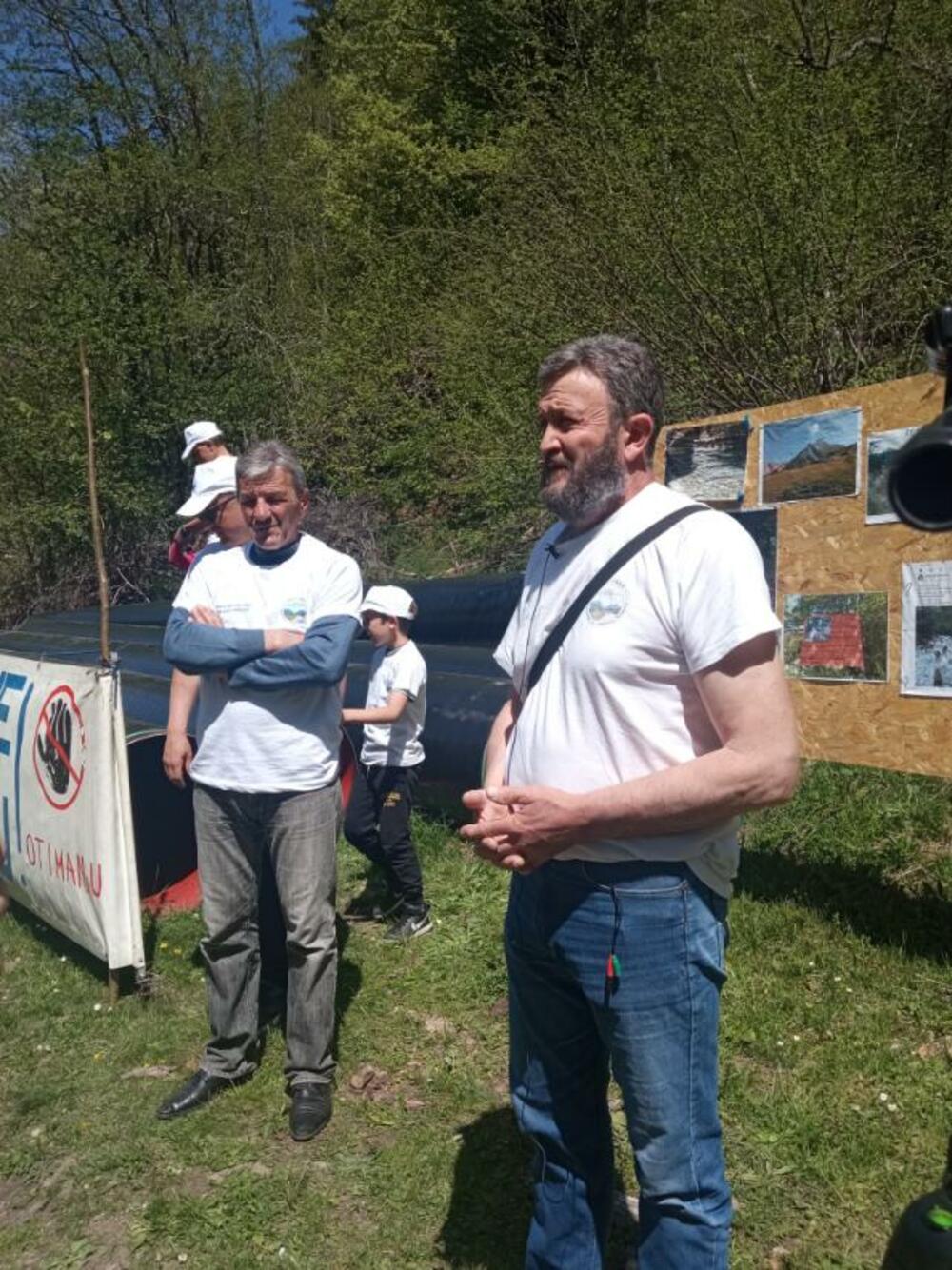 <p>Čule su se i oštre kritike na račun dijela zaposlenih u Ministarstvu za kapitalne investicije, ali i Direktorata za inspekcijske poslove i građevinskog inspektora Novaka Lakušića</p>