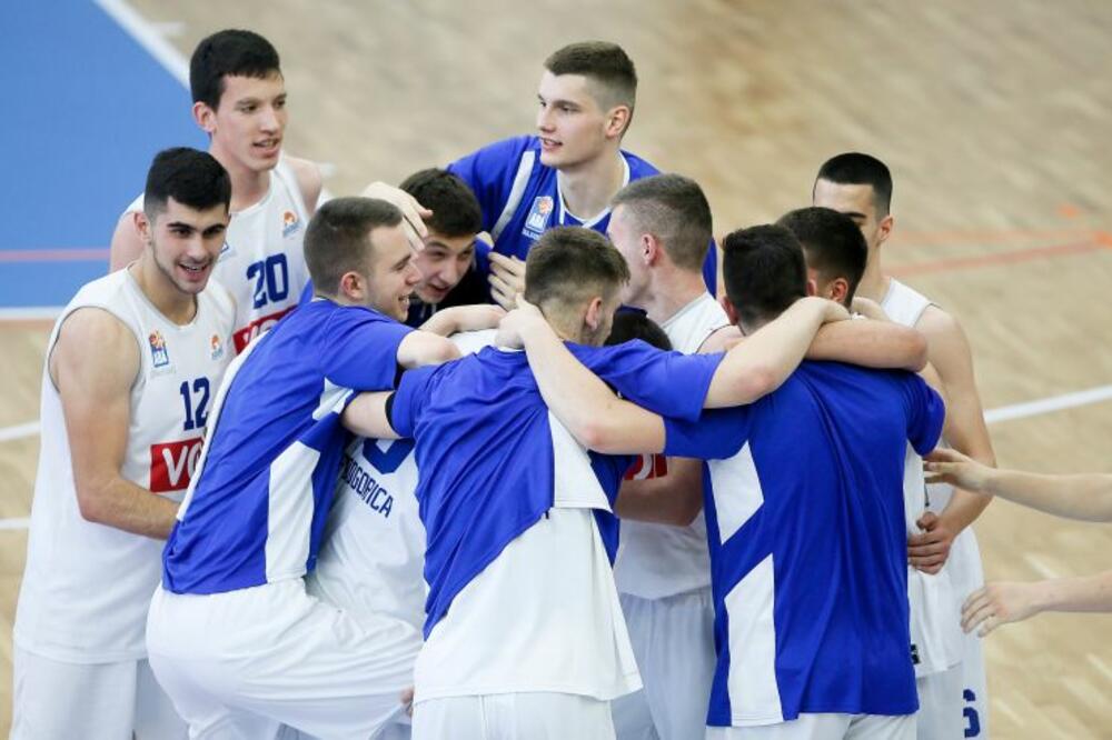 Juniori "plavih" ubjedljivom igrom do finala ABA lige, Foto: Kkbuducnost.me