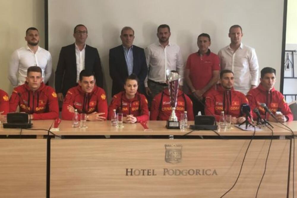 Sa današnje pres-konferencije, Foto: Mina