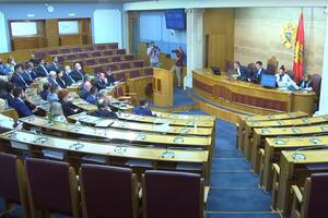 Ponovo usvojen Zakon o državnom tužilaštvu