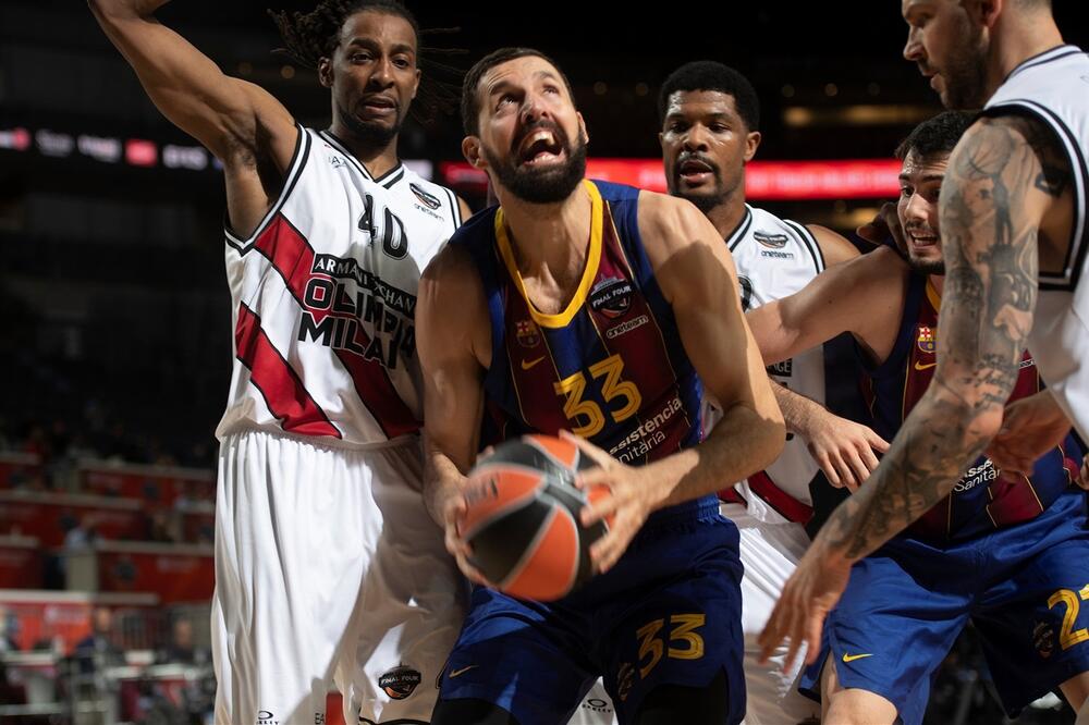 Nikola Mirotić na meču sa OIimpijom, Foto: Euroleague