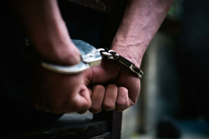 Uhapšen Budvanin: Osumnjičen da je pod prijetnjom nožem pokušao da...