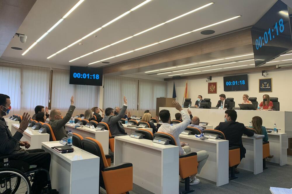 Sa jedne od sjednica SO Budva, Foto: Vuk Lajović