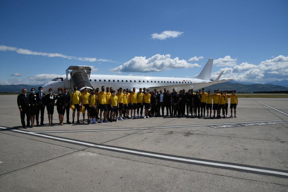 Prvi putnici fudbalski rreprezentativci, Foto: Savo Prelević