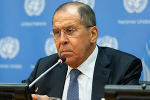 Lavrov: Približavanje NATO-a ruskim granicama pokazuje zlonamjerne...