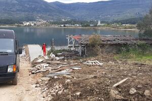 Bez osnova dozvolili Rusu da gradi