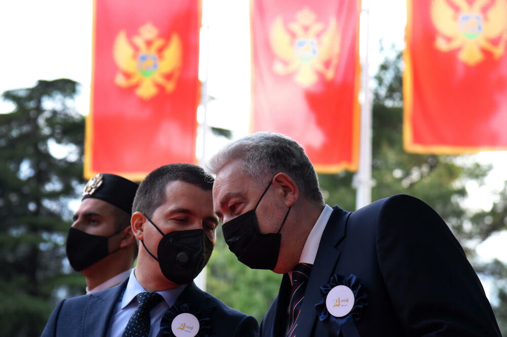 Vlada ima podršku demokrata i GP URA: Bečić i Krivokapić, Foto: Boris Pejović