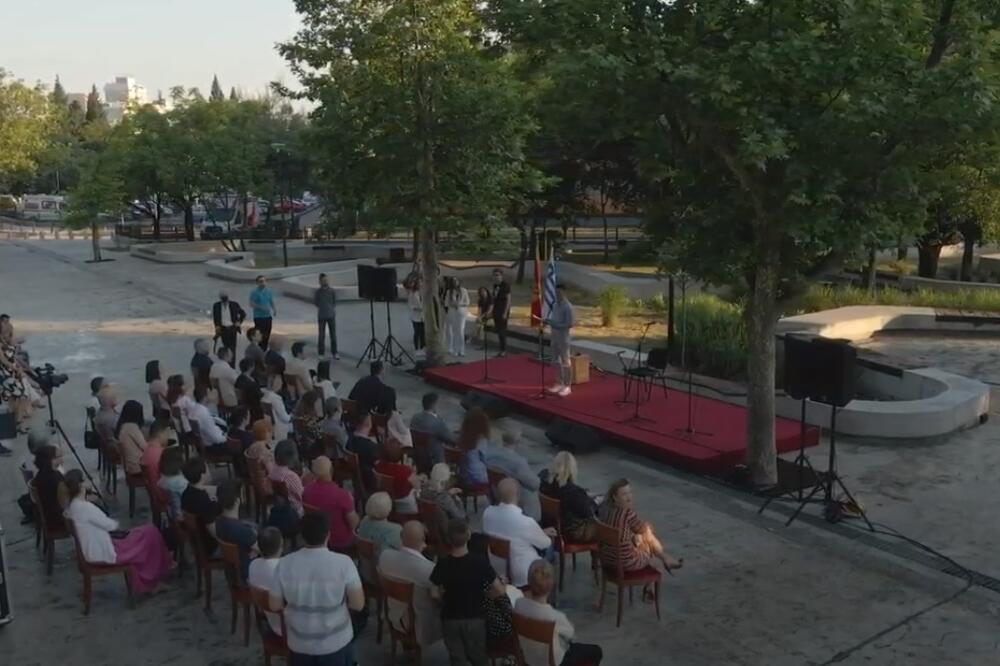 Otvaranje platoa ispred Gimnazije Slobodan Škerović, Foto: Glavni grad Podgorica