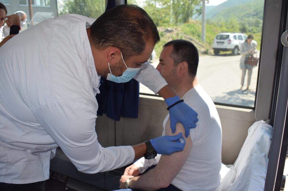 Šćekić primio prvu dozu vakcine, Foto: Tufik Softić
