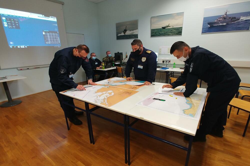 Pripadnici Mornarice VCG na vježbi, Foto: Ministarstvo odbrane