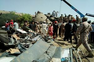 Novi bilans: Najmanje 51 žrtva željezničke nesreće u Pakistanu