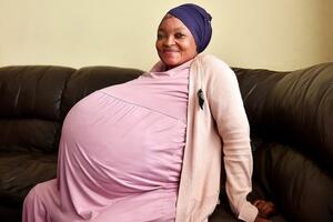 Žena iz Južne Afrike je navodno rodila desetorke: Na pomolu novi...