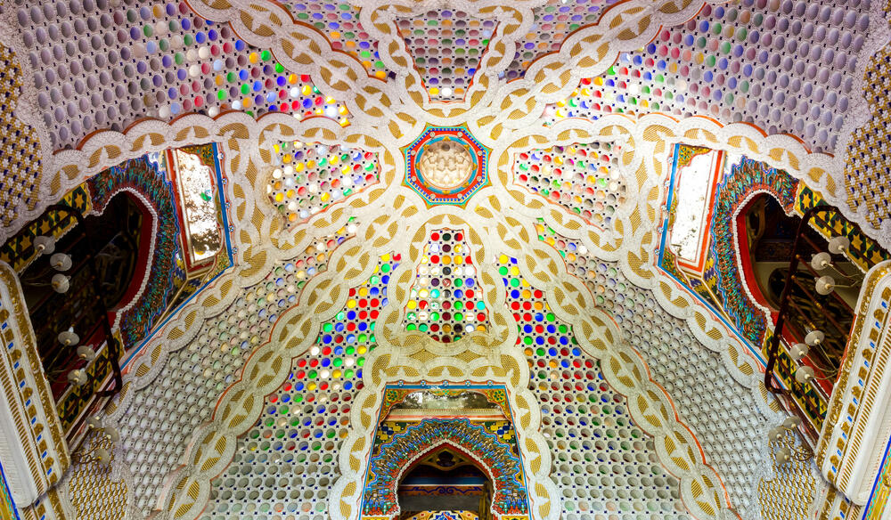 <p>Uprkos tome što je bio u pogrešnim rukama određeno vrijeme, dvorac je uglavom u originalnom stanju, a privukao je i interes iz Holivuda</p>