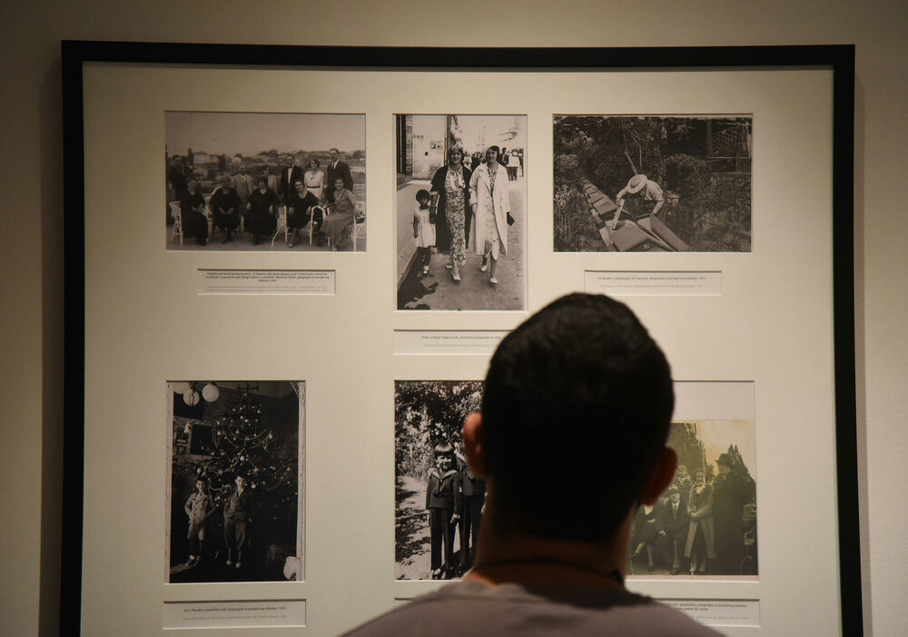 <p>"I možda je nauci čovjek dio svijeta, a stvaraocu je uvjek svijet dio čovjeka, jer se jedino stvaralaštvom može "oživjeti" trenutak iz prošlosti i ukazati na njegovu neprocjenjivu vrijednost za budućnost", kazala je autorka izložbe</p>