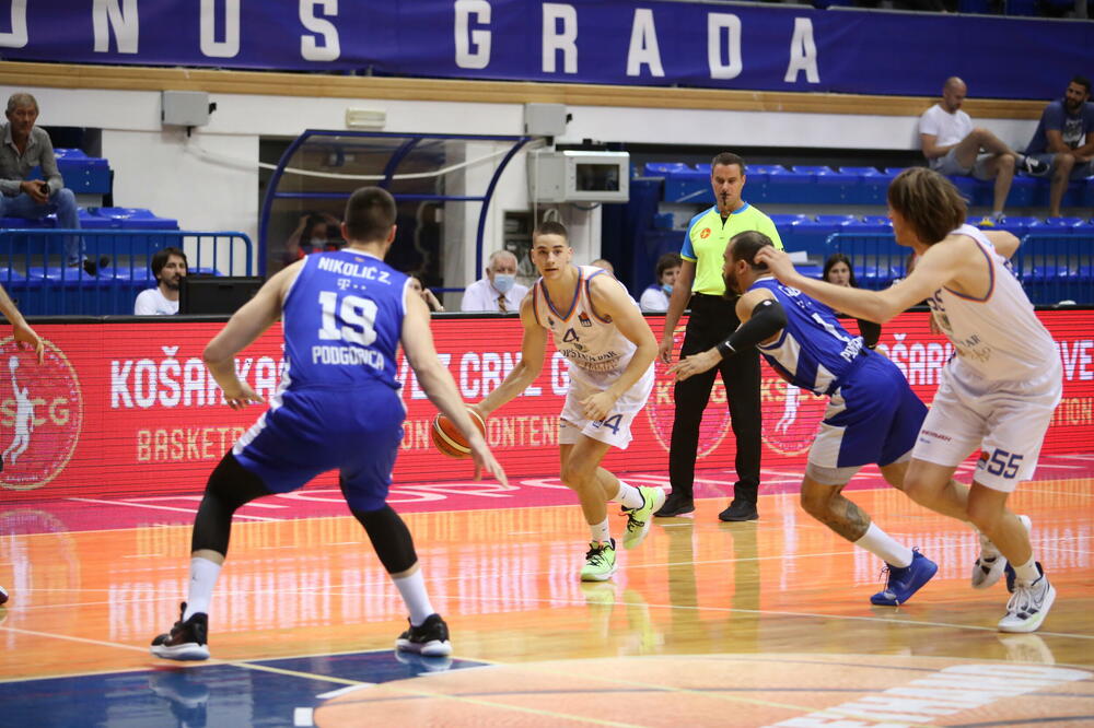 Balša Živanović je opet oduševio i pokazao da ima mjesto u timu za narednu sezonu, Foto: KK Mornar/Media Pro