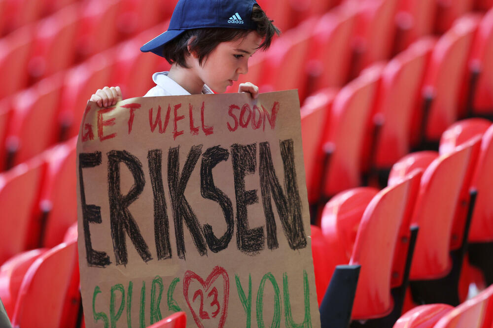 Podrška Eriksenu, Foto: Reuters
