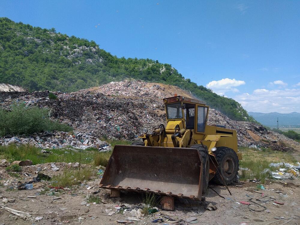 <p>Predsjednik Opštine Marko Kovačević kazao je da su spremni da učestvuju u projektu reciklažnog otpada</p>