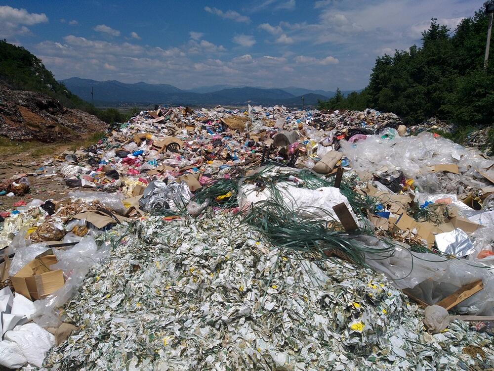 <p>Predsjednik Opštine Marko Kovačević kazao je da su spremni da učestvuju u projektu reciklažnog otpada</p>