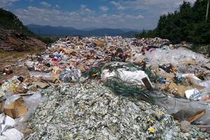 Nikčević spriječio novo lagerovanje smeća na brdu Budoš