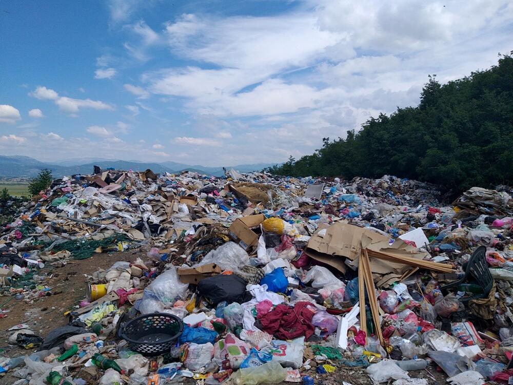 <p>Predsjednik Opštine Marko Kovačević kazao je da su spremni da učestvuju u projektu reciklažnog otpada</p>