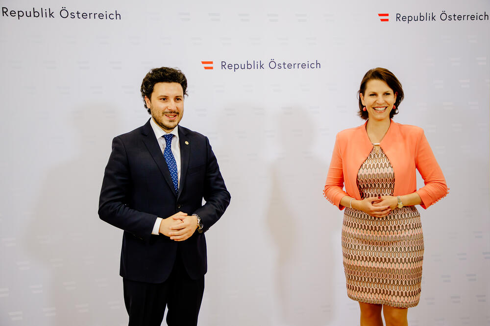 Abazović i Edtštadler, Foto: Vlada Crne Gore