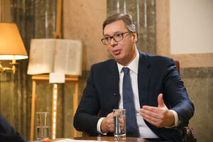 Vučić raspisao vanredne izbore za 3. april