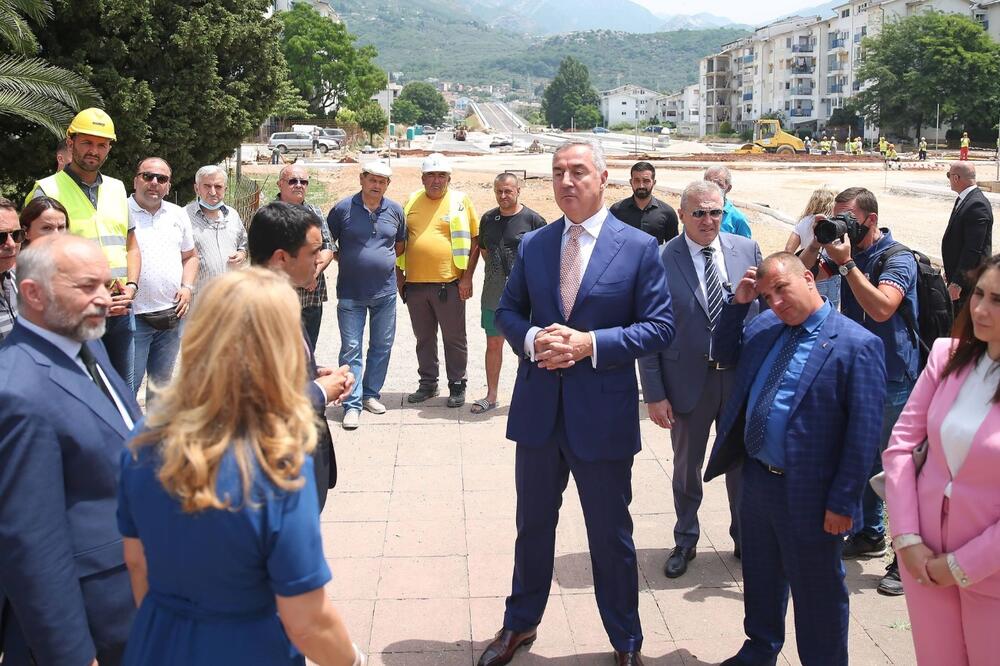 Đukanović u Baru, Foto: predsjednik.me