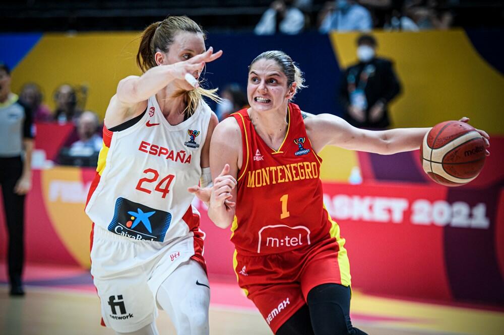 Jelena Dubljević na meču sa Španijom, Foto: FIBA