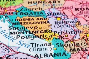 Ko želi da od Crne Gore pravi Bosnu i Hercegovinu?