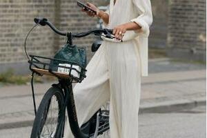 Fantastične i u trendu: Široke pantalone za sve prilike