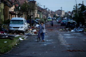 Tornado u Češkoj odnio četiri života i oštetio 2.000 kuća