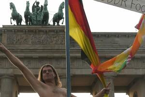 Zašto Njemci vole da se skinu goli u javnosti
