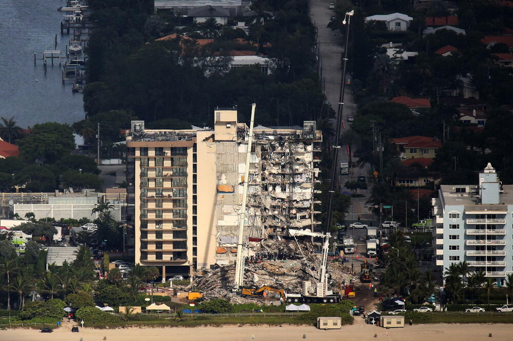 Ruševina zgrade, Foto: Reuters