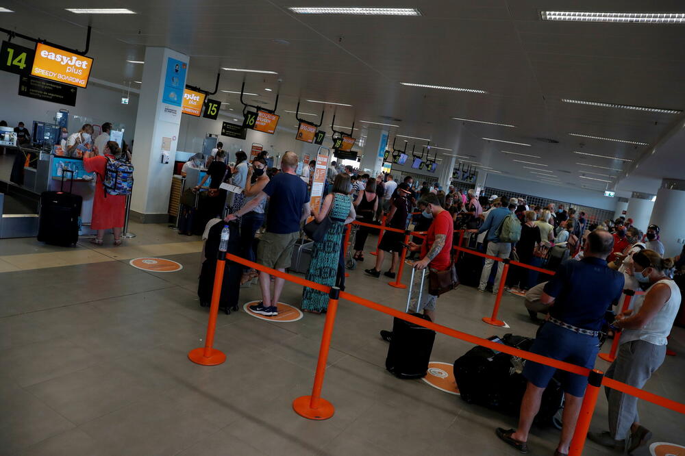 Primjena digitalnih kovid pasoša u EU počinje od 1. jula, Foto: Rojters