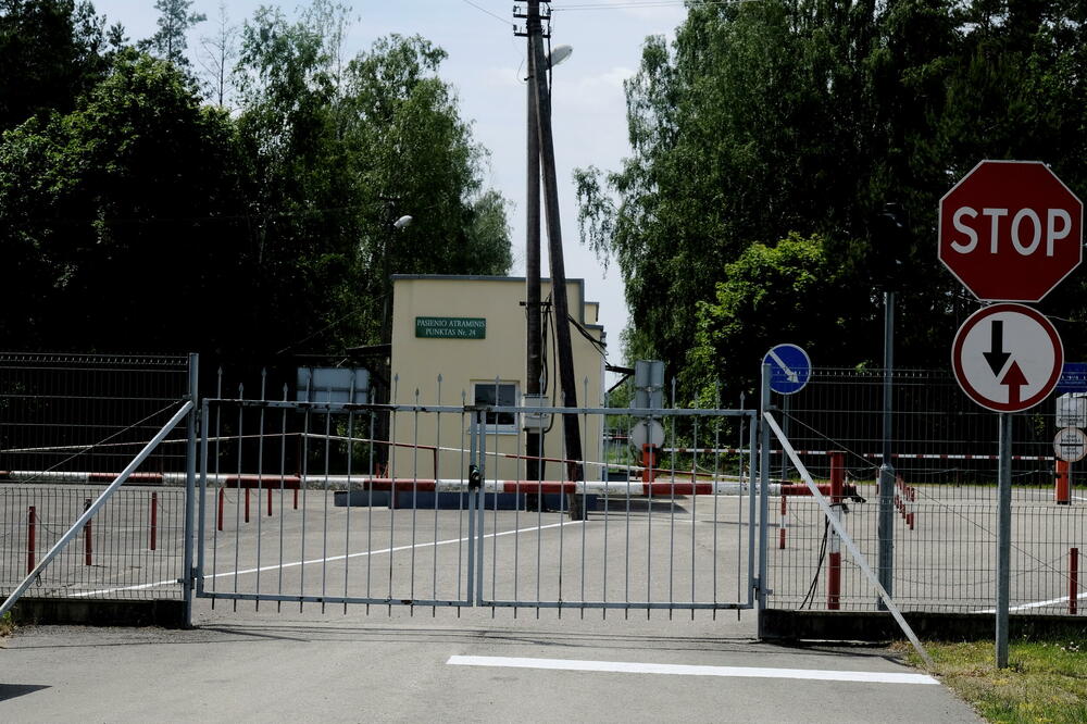 Privremeno zatvoreni granični prelaz između Litvanije i Bjelorusije u Rakaiju, Foto: Reuters