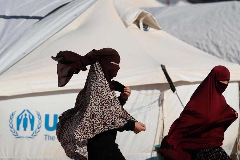 Mnogi bježe zbog očajnih uslova u kampu