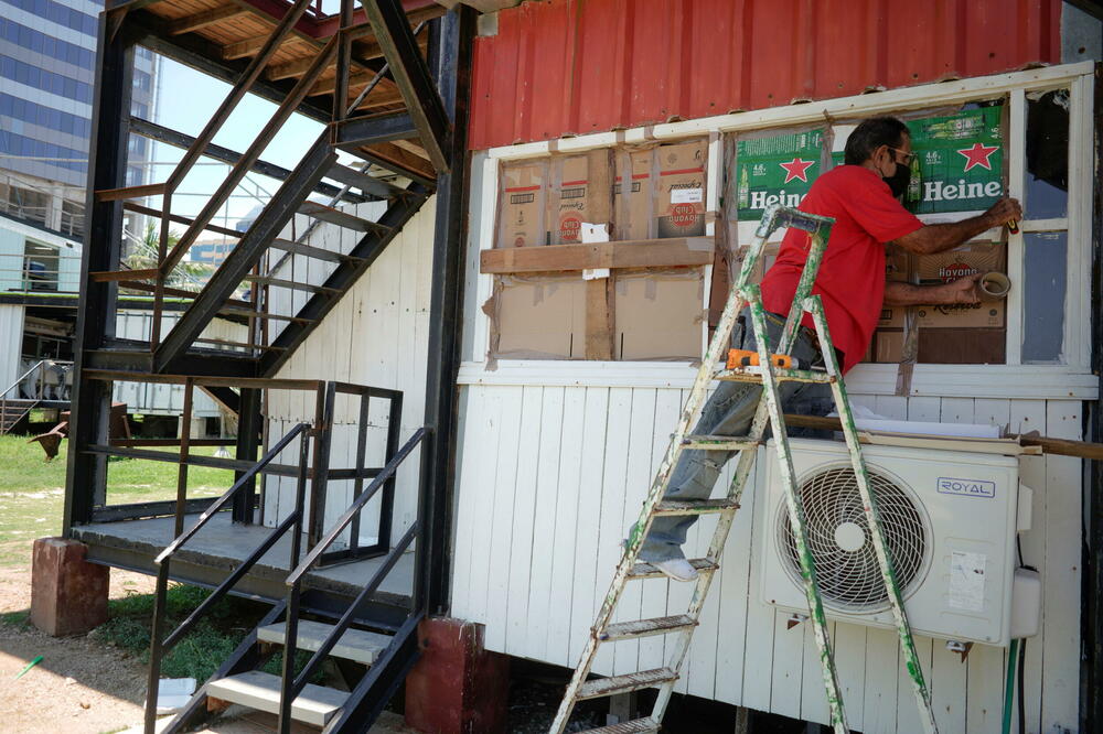 Mještani pokušavaju da zaštite objekte prije nego Elsa pogodi Kubu, Foto: REUTERS