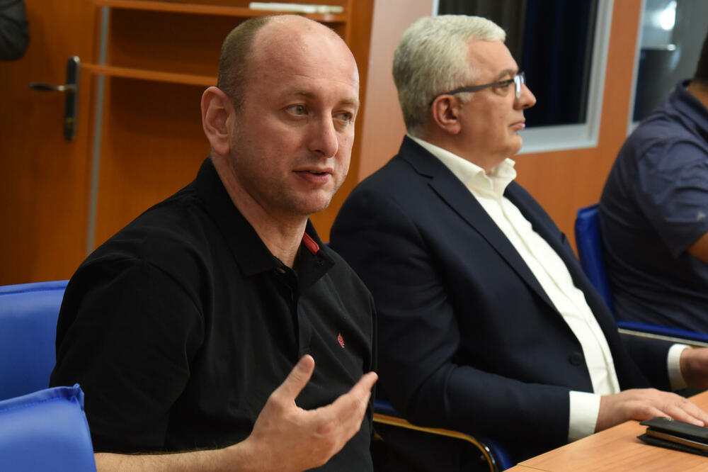 The leaders of the Democratic Front, Milan Knežević and Andrija Mandić, according to the claims of businessman Dejan Sekulić, took part in a serious incident in which his nose was broken in the "Mažestik" hotel in Belgrade, Photo: Savo Prelević