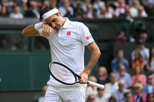 Senzacija: Federer eliminisan sa Vimbldona, izgubio set sa nulom