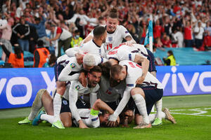 Istorija na "Vembliju" - Engleska prvi put u finalu Evropskog...