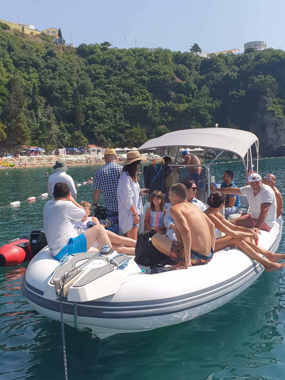 humanitarni plivački maraton Budva