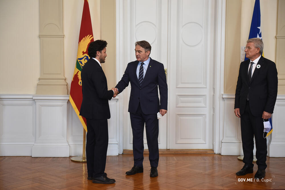 Abazović - Šefik Džaferović i Željko Komšić, Foto: Vlada Crne Gore