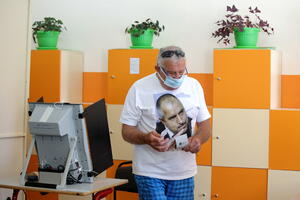 Izbori u Bugarskoj: Borisovljeva partija rame uz rame sa novom...